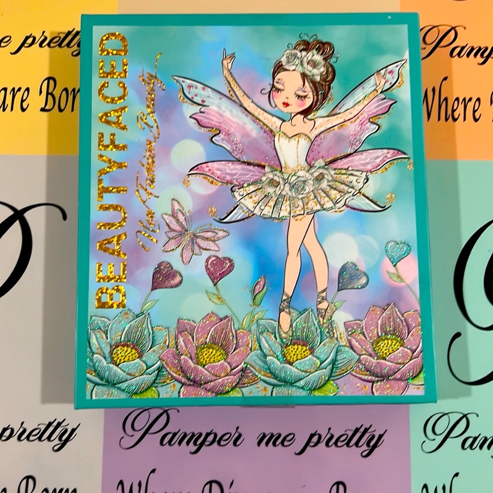 Fairy Eyeshadow palette